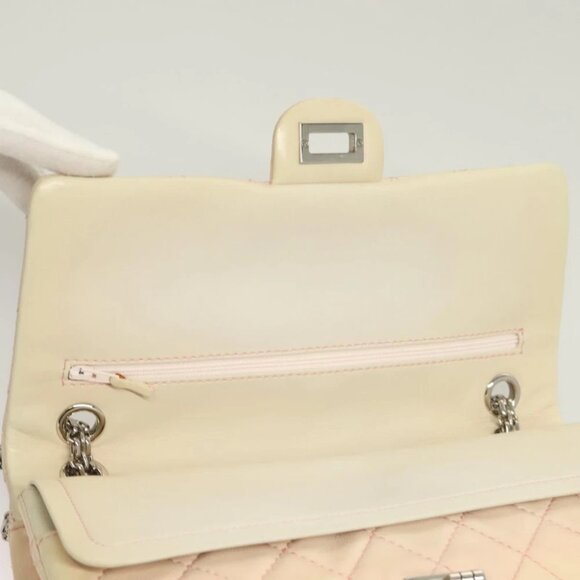 CHANEL Matelasse 2.55 Double Flap Chain Gradient Bag Lamb Skin CC Auth 129232 - Picture 11 of 15